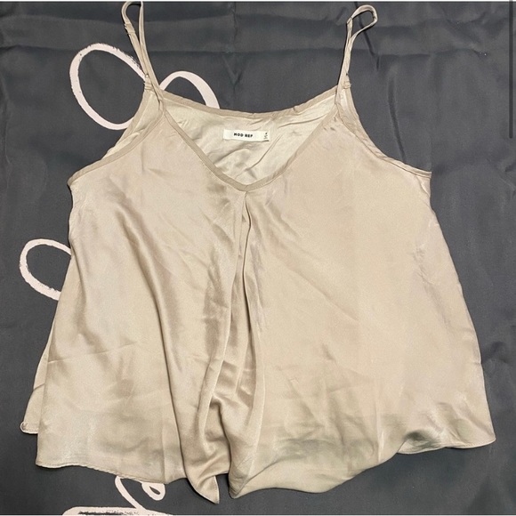 Mod Ref Neutral Tank NWT Beige Medium - Picture 2 of 6
